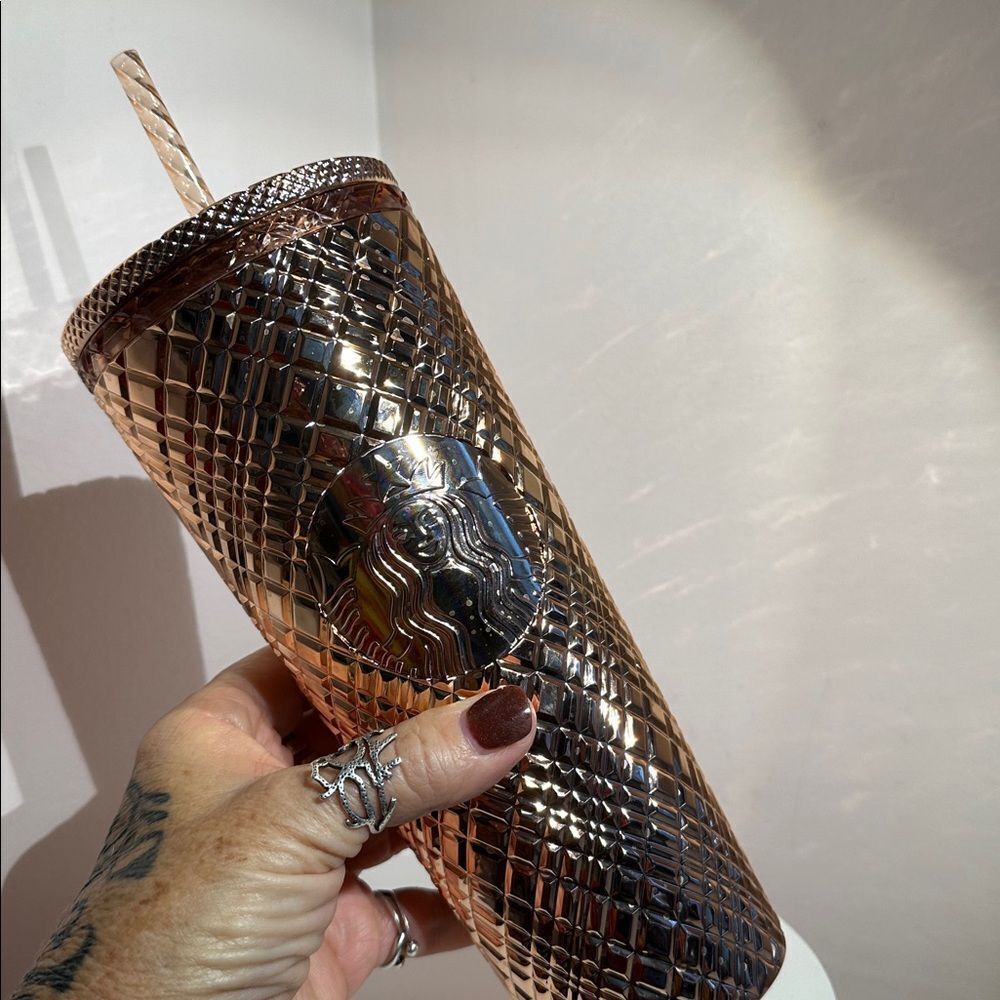 Starbucks  Tumbler Copper Textured Iridescent Venti Cold Cup